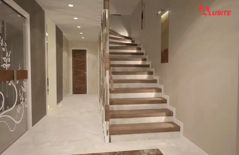 โถงบันได