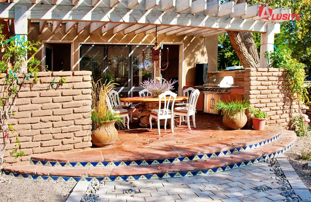 ต่อเติมห้องครัวนอกบ้านหลังคาระแนงไม้