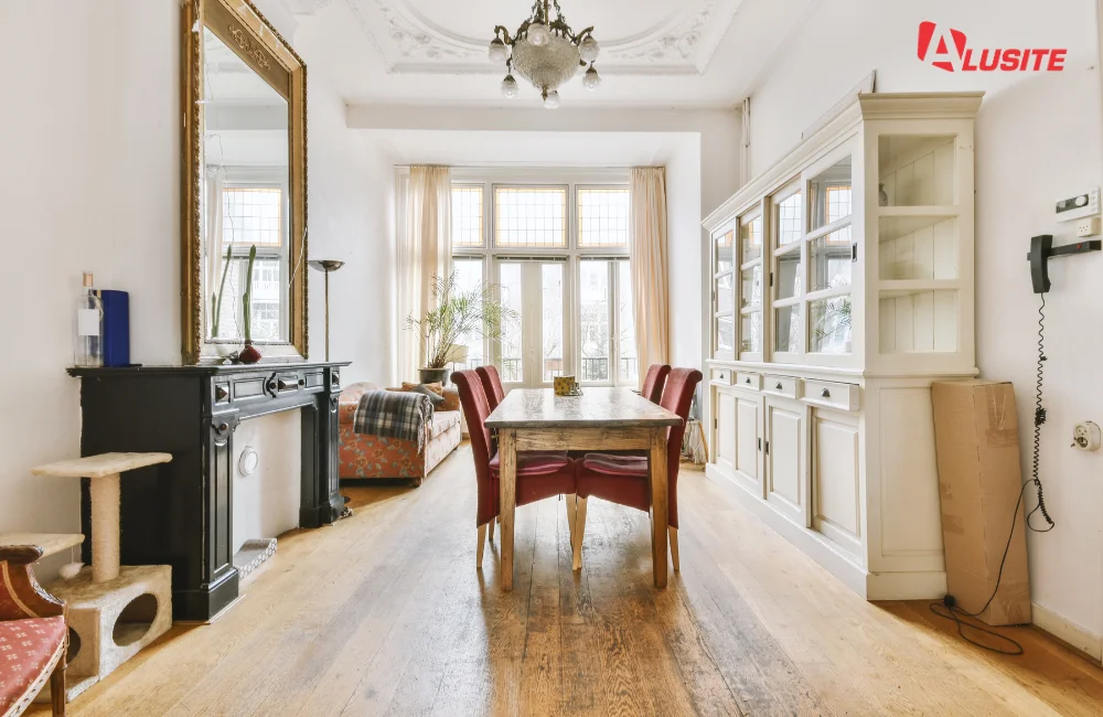 การเพิ่มกระจกให้ดูมีความโปร่งโล่งสบาย