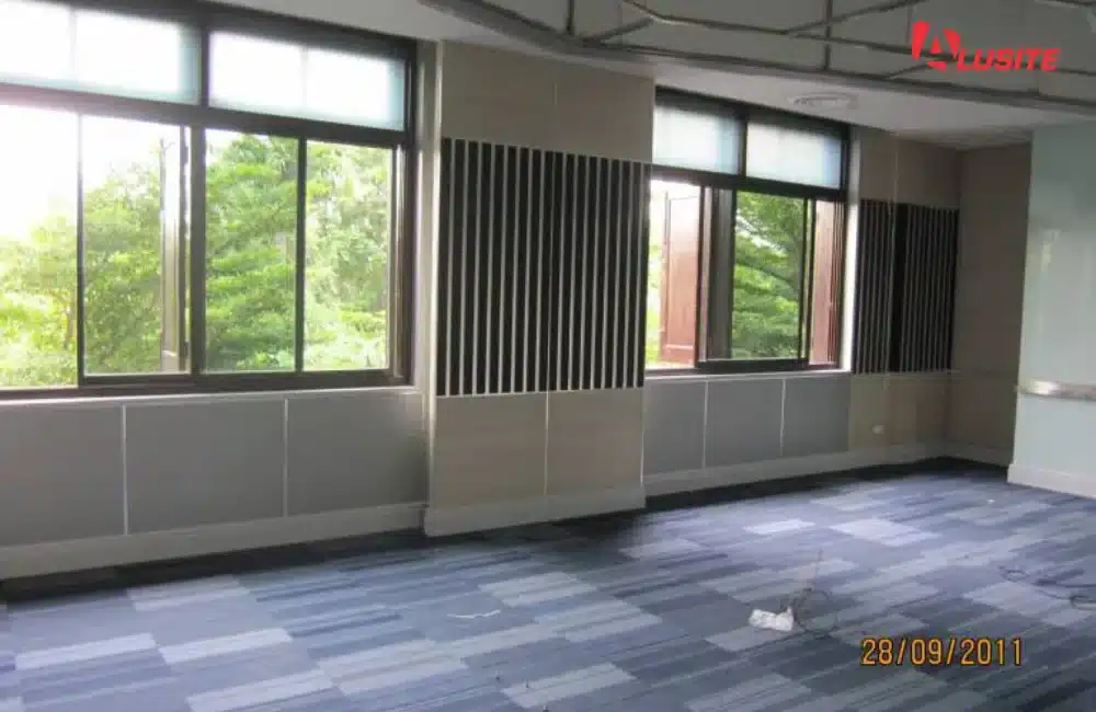 ผลงานการติดตั้งกรุยเชิงอลูมิเนียม 4